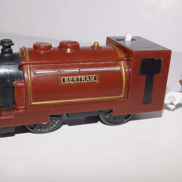 Trackmaster Thomas Friends Motorized Train Engine 2009 Bertram & Tender WORKS - Picture 7 of 11